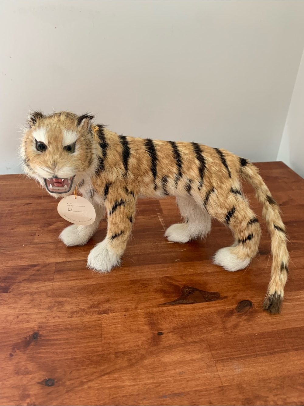 Vintage Realistic Tiger Lightweight Lifelike Fur Figurine